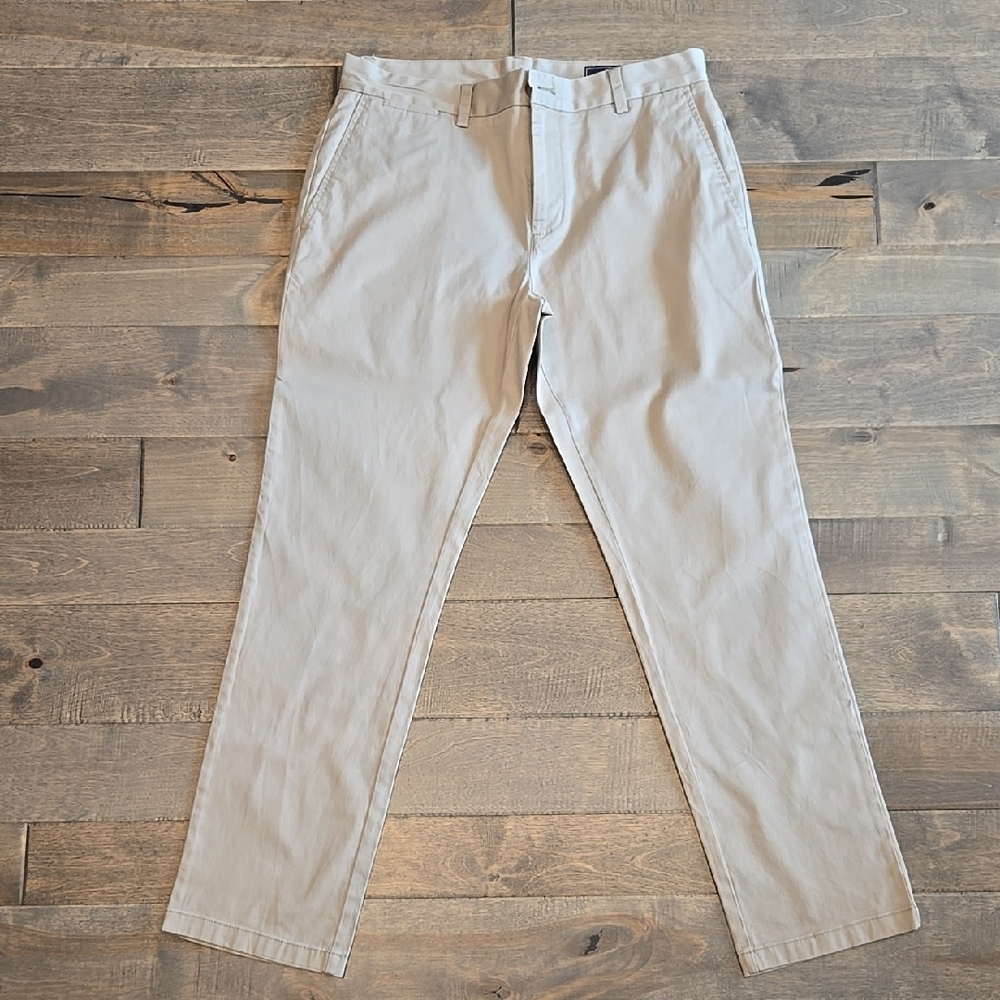 Men's Classic Tan Pants Vineyard Vines 30x32